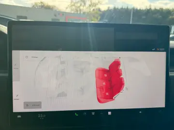 TESLA MODEL S PLAID   CARBON   21  ARACHNID   TOW