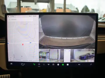 TESLA Model S PLAID  FIRST OWNER  AUTOPILOT