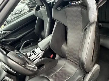 BMW M4 Cabrio G83 xDrive Competition Carbonsitze