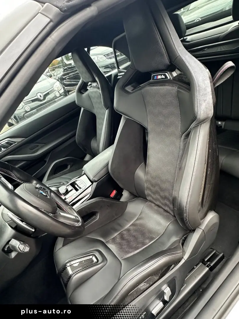 BMW M4 Cabrio G83 xDrive Competition Carbonsitze