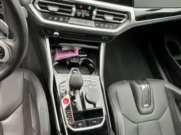 BMW M4 Cabrio G83 xDrive Competition Carbonsitze