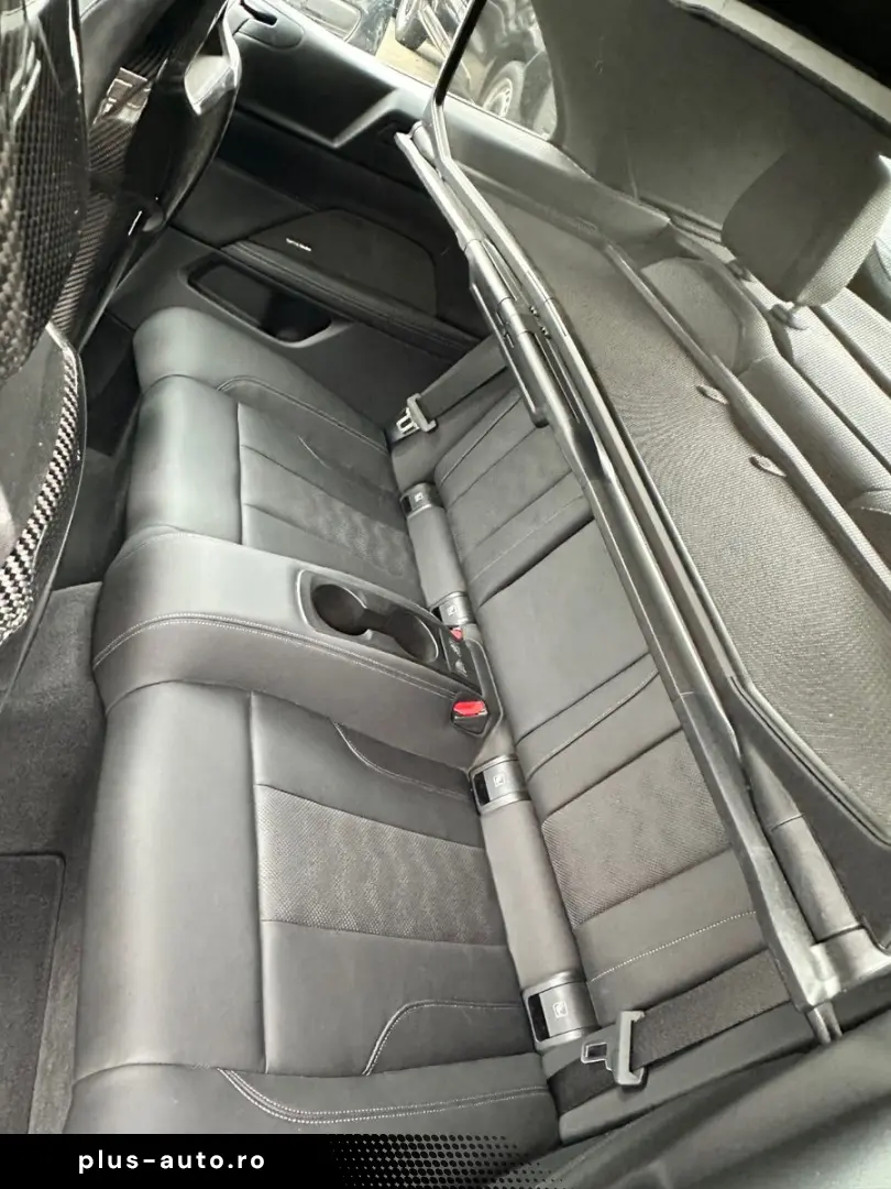 BMW M4 Cabrio G83 xDrive Competition Carbonsitze