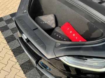 TESLA MODEL X PALLADIUM  ENHANCED AP   6SEATER