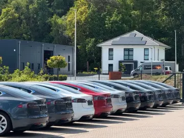 TESLA MODEL X PALLADIUM  ENHANCED AP   6SEATER