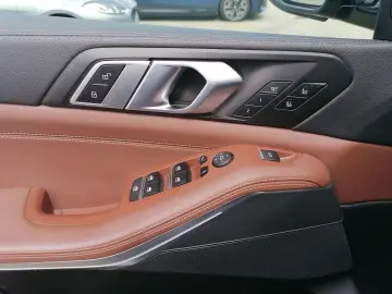 BMW X5 xDr30d MSport Massage Ventilation DAPro SoftClose