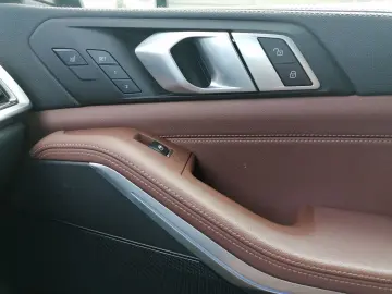 BMW X5 xDr30d MSport Massage Ventilation DAPro SoftClose