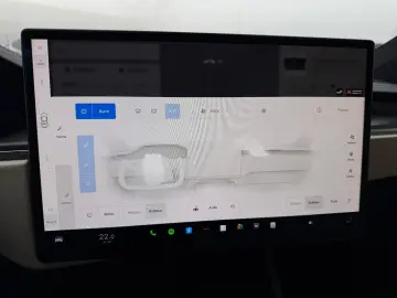 TESLA MODEL X PLAID   HARWARE 4   YOKE   6SEAT   22