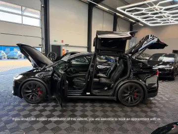 TESLA MODEL X PLAID   HARWARE 4   YOKE   6SEAT   22