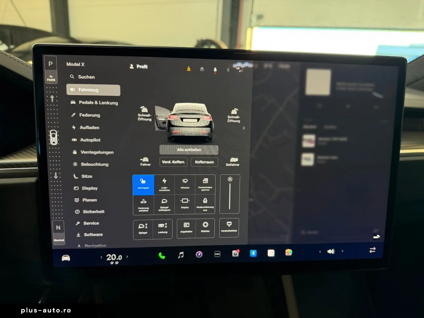 TESLA MODEL X PLAID   HARWARE 4   YOKE   6SEAT   22