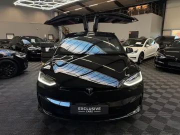 TESLA MODEL X PLAID   HARWARE 4   YOKE   6SEAT   22