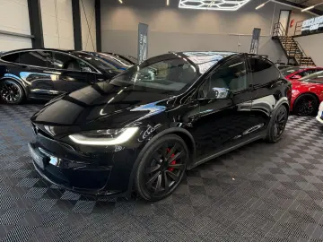 TESLA MODEL X PLAID   HARWARE 4   YOKE   6SEAT   22