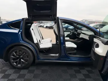 TESLA MODEL X PALLADIUM    HW 4 USS   AMD RYZEN