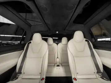 TESLA Model X PLAID 1020PS Tri-Motor AWD Premium 6Sitz