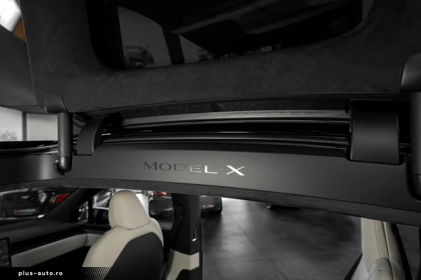 TESLA Model X PLAID 1020PS Tri-Motor AWD Premium 6Sitz