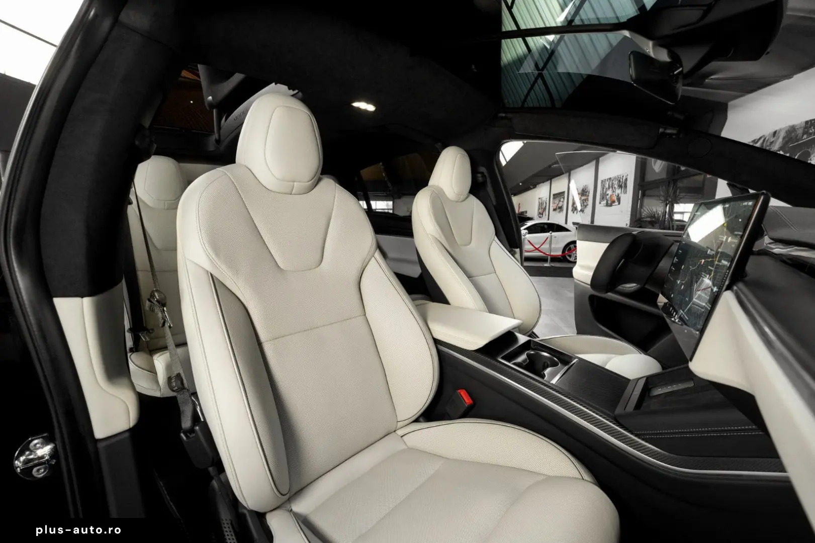 TESLA Model X PLAID 1020PS Tri-Motor AWD Premium 6Sitz