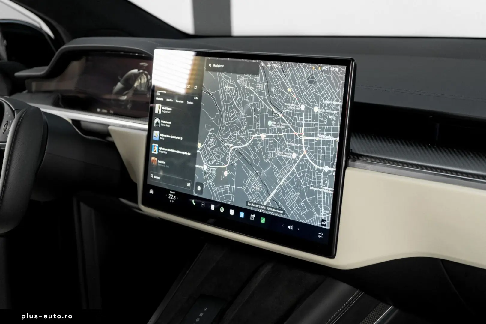 TESLA Model X PLAID 1020PS Tri-Motor AWD Premium 6Sitz