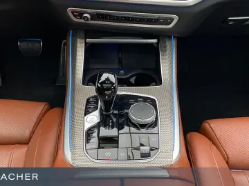 BMW X5 xDrive45e M-Sport Massage Ventilation