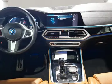 BMW X5 xDrive45e MSport Massage Ventilation DAProf