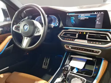 BMW X5 xDrive45e MSport Massage Ventilation DAProf