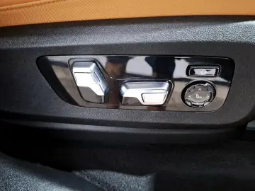 BMW X5 xDrive45e MSport Massage Ventilation DAProf