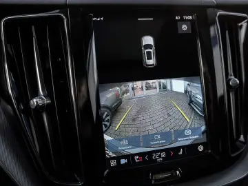 VOLVO XC60 T6 AWD Plus Dark