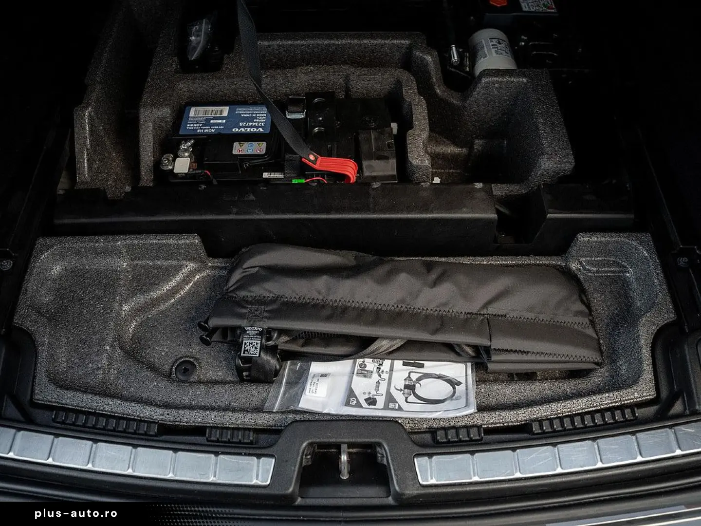 VOLVO XC60 T6 AWD Plus Dark