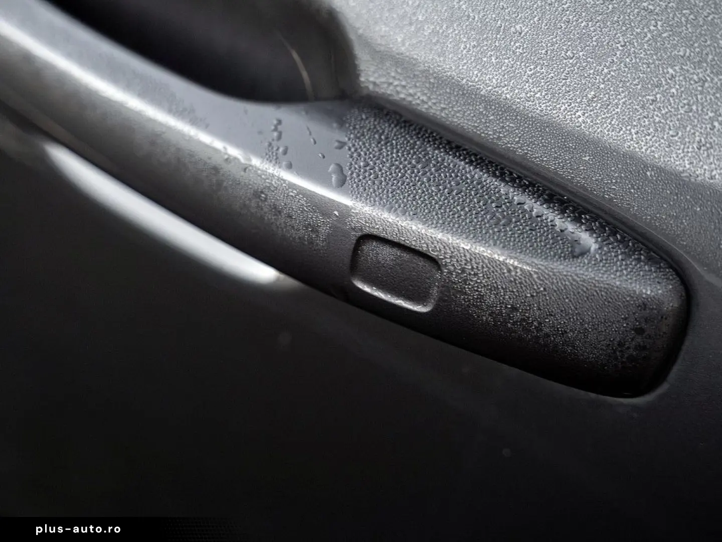 VOLVO XC60 T6 AWD Plus Dark