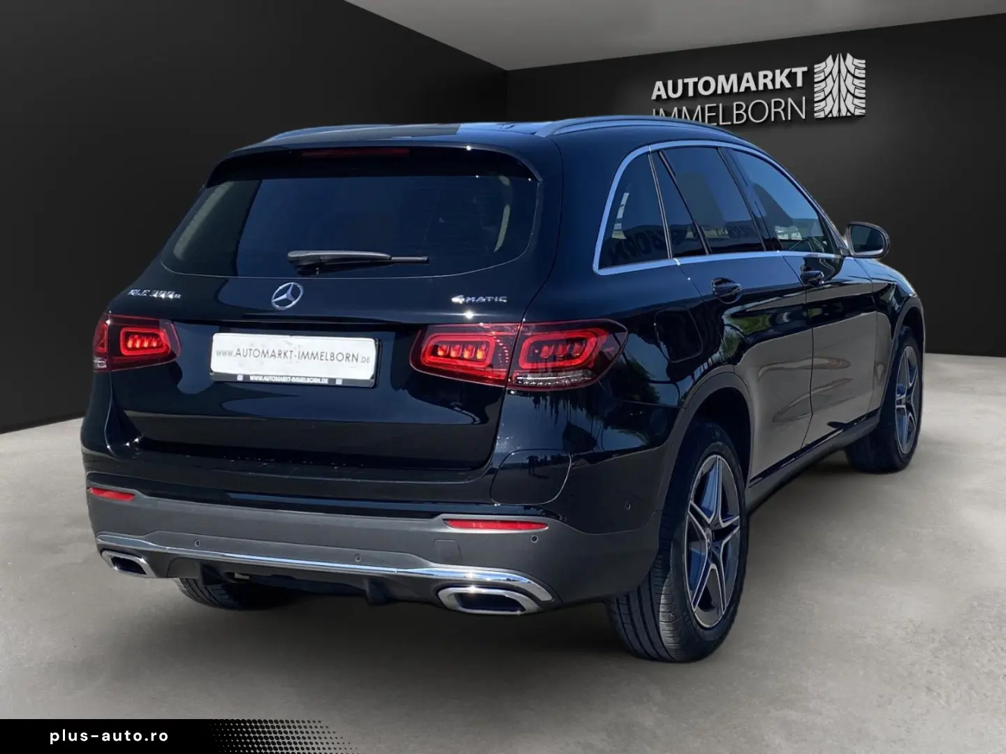MERCEDES-BENZ GLC 300 e AMG 19 Pano Kamera AHK Sound Leder