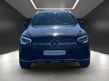 MERCEDES-BENZ GLC 300 e AMG 19 Pano Kamera AHK Sound Leder
