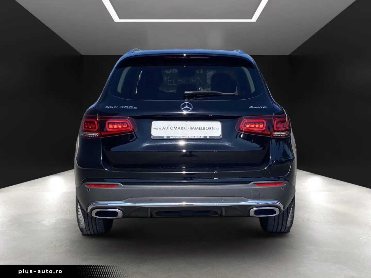 MERCEDES-BENZ GLC 300 e AMG 19 Pano Kamera AHK Sound Leder