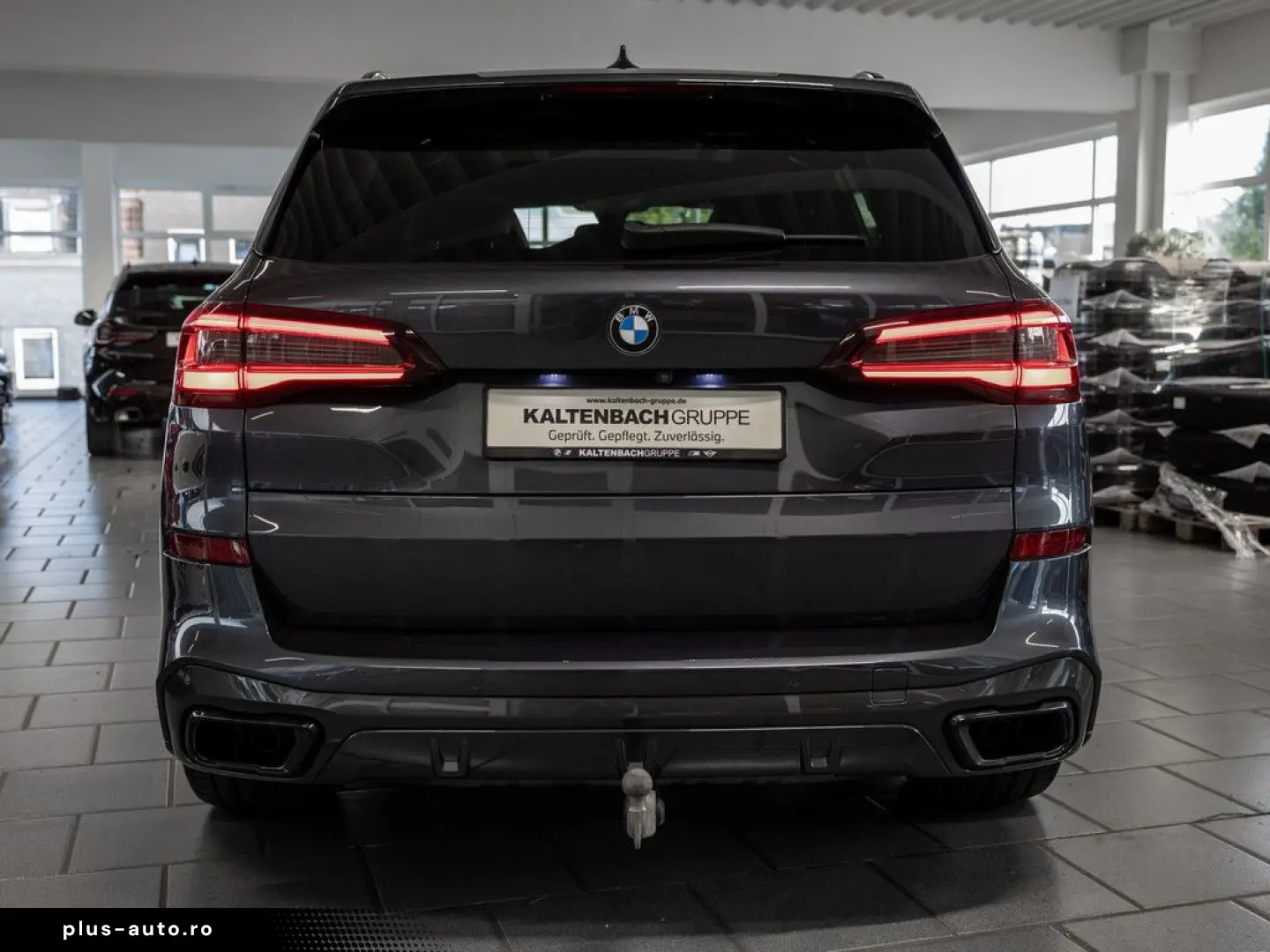 BMW X5 50i MSport Massage Ventil DisplayKey 360 22  Carbon
