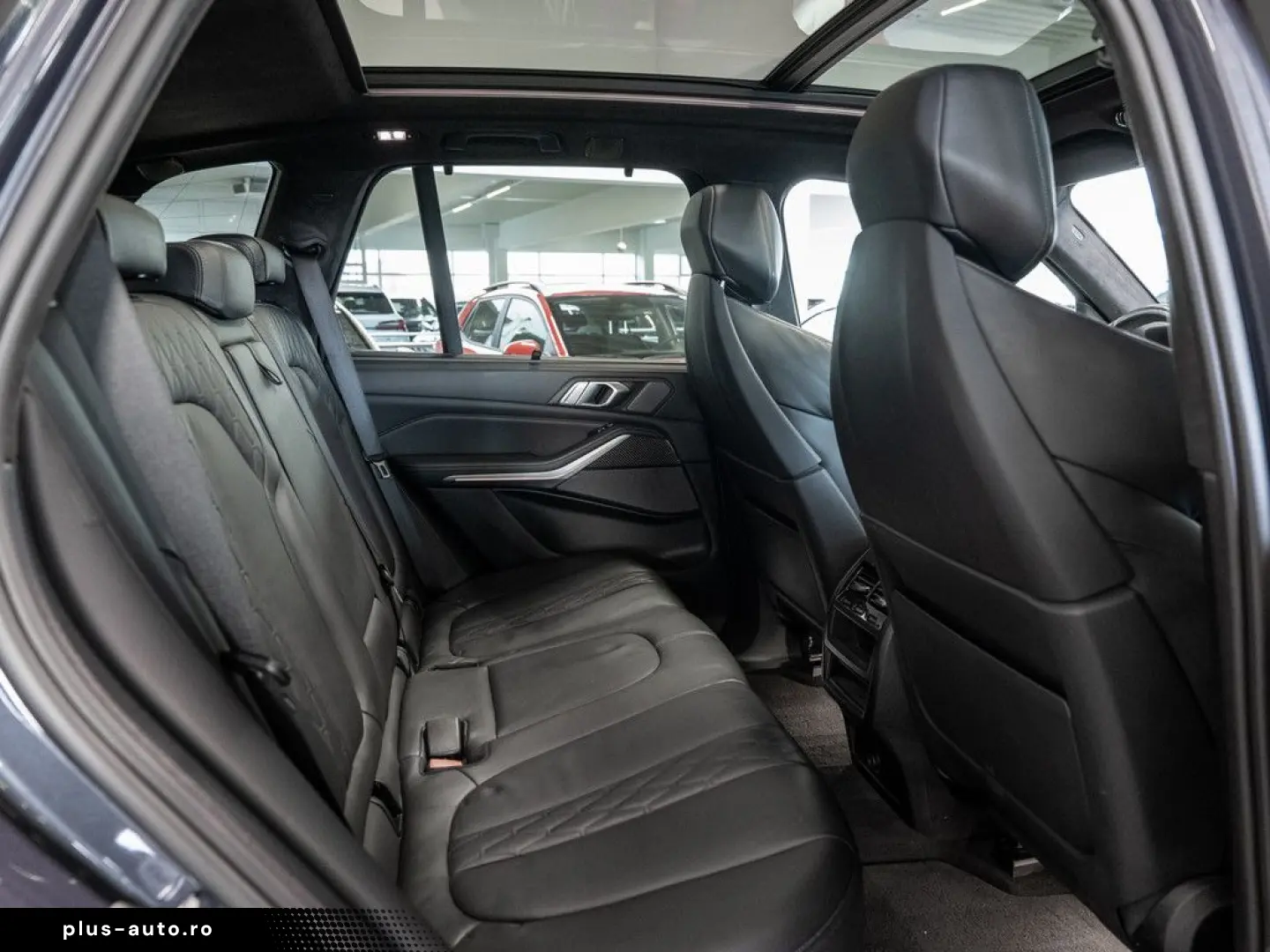 BMW X5 50i MSport Massage Ventil DisplayKey 360 22  Carbon