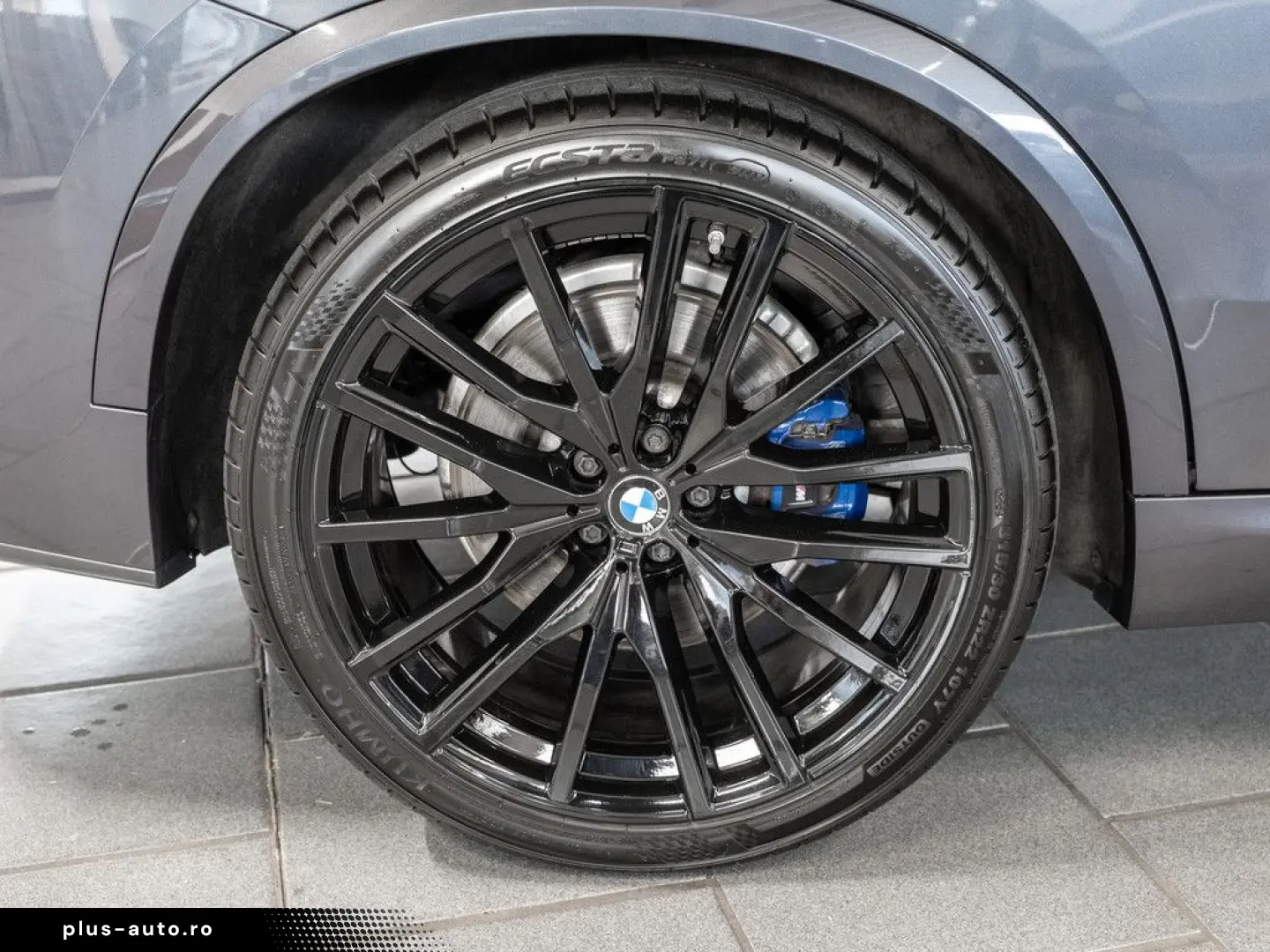 BMW X5 50i MSport Massage Ventil DisplayKey 360 22  Carbon