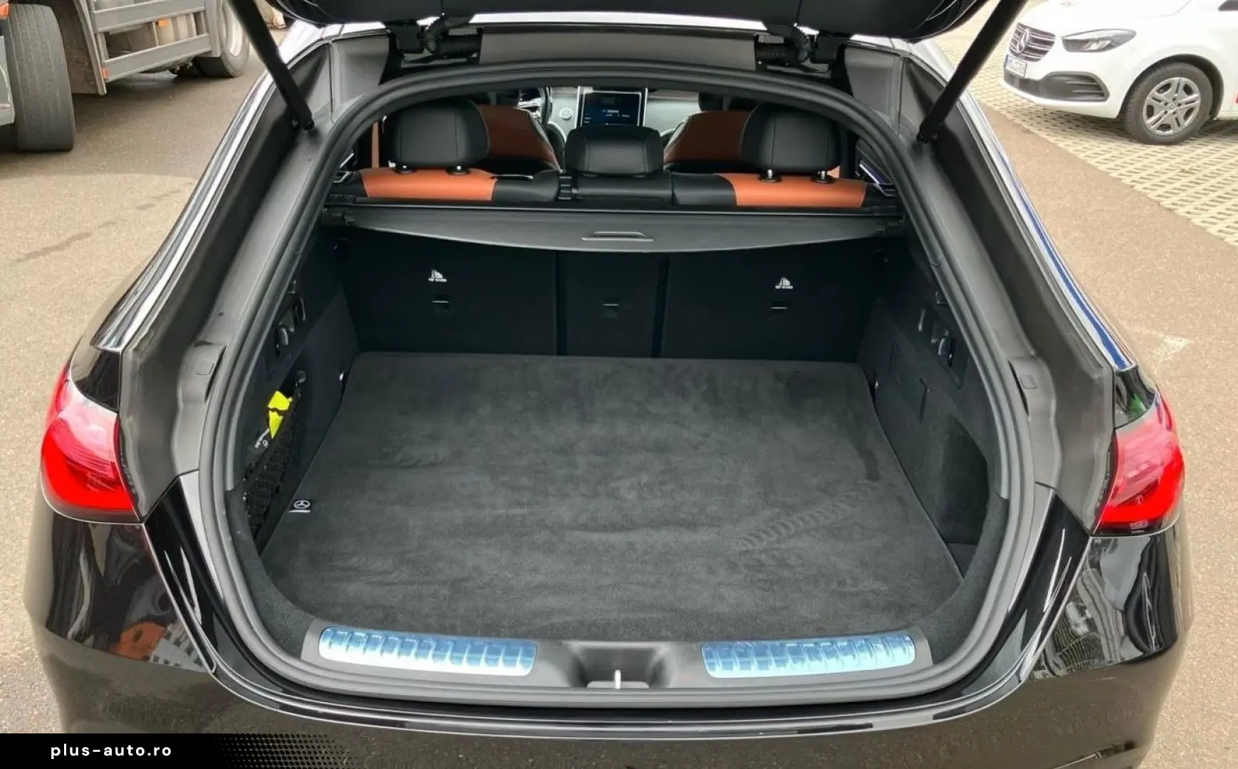 MERCEDES-BENZ GLC 300 4MATIC Coupe AMG Night Lenkrad&hellip;