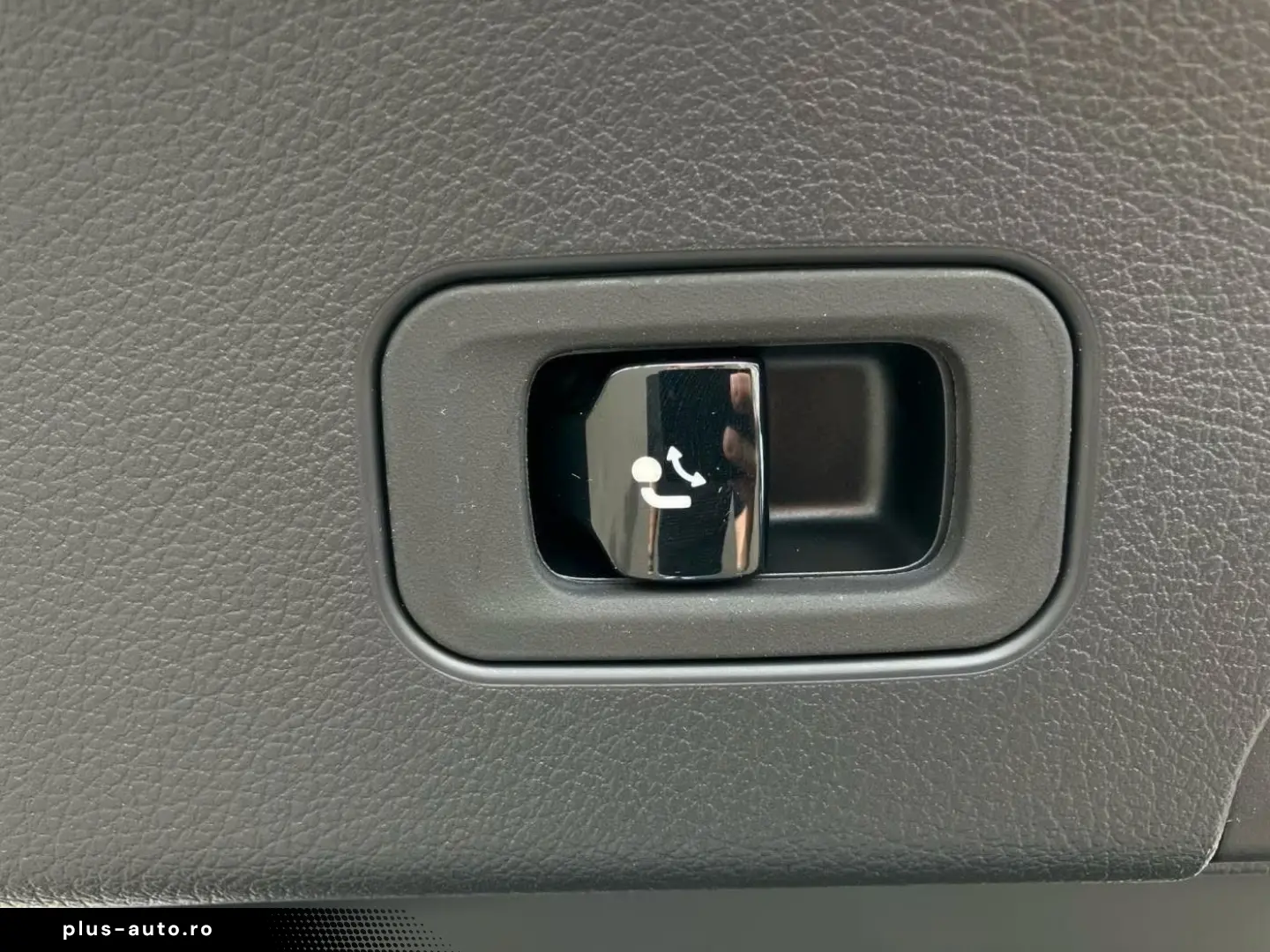 MERCEDES-BENZ GLC 300 4MATIC Coupe AMG Night Lenkrad&hellip;