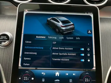 MERCEDES-BENZ GLC 300 4MATIC Coupe AMG Night Lenkrad&hellip;