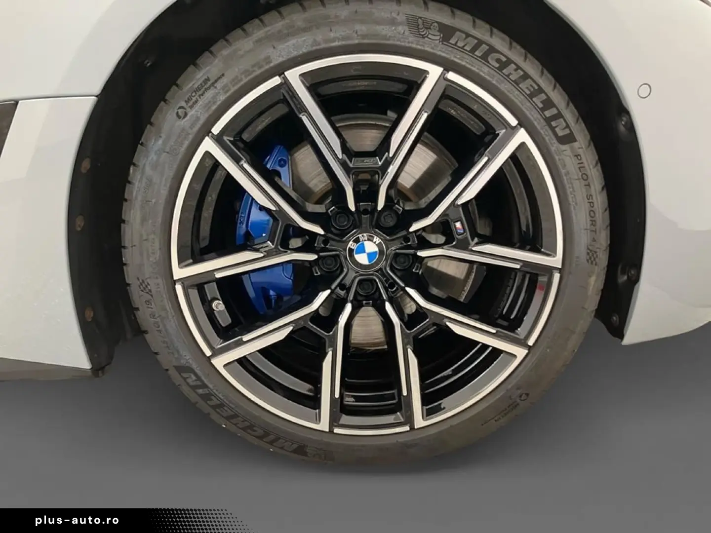 BMW M440i xDrive Gran Coupe HiFi SHZ LED Alarmanlage