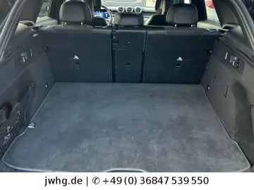 MERCEDES-BENZ GLC 300 d 4M AMG Distronic Kam Memory AHK 20