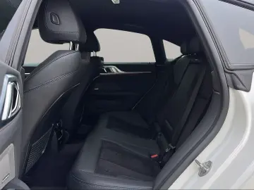 BMW M440i xDrive Gran Coupé Harman K Kamera Alarm