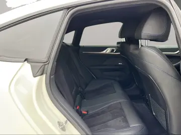 BMW M440i xDrive Gran Coupé Harman K Kamera Alarm