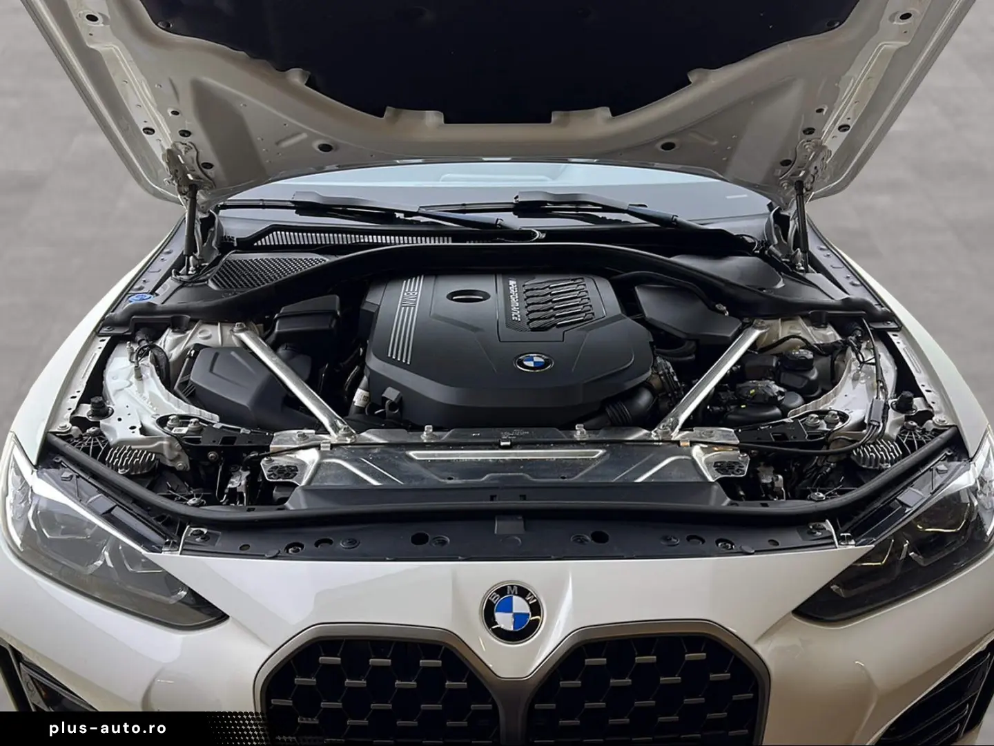 BMW M440i xDrive Gran Coupé Harman K Kamera Alarm