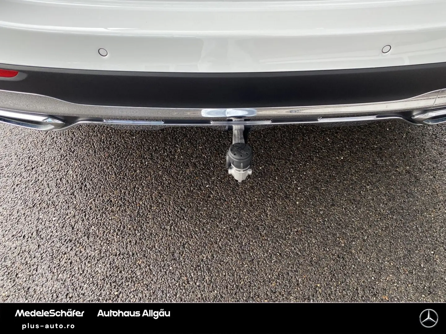 MERCEDES-BENZ GLC 300 e 4M Avantgarde Pano LEDER Memory AHK