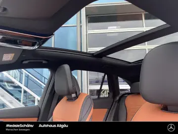 MERCEDES-BENZ GLC 300 e 4M Avantgarde Pano LEDER Memory AHK