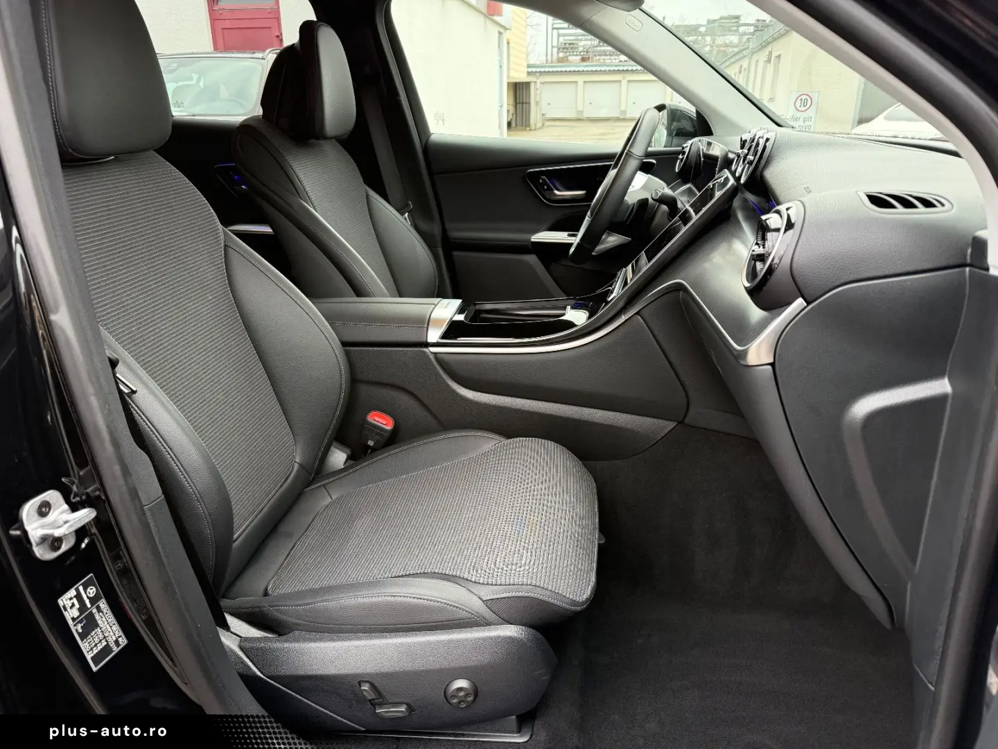 MERCEDES-BENZ GLC 220d 4Matic AUT~Ambie~Kam~ACC~AHK~Spur