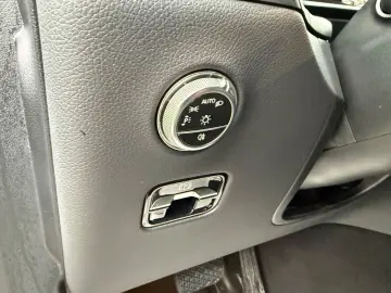 MERCEDES-BENZ GLC 220d 4Matic AUT~Ambie~Kam~ACC~AHK~Spur