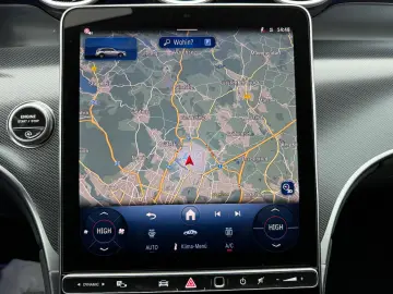 MERCEDES-BENZ GLC 220d 4Matic AUT~Ambie~Kam~ACC~AHK~Spur