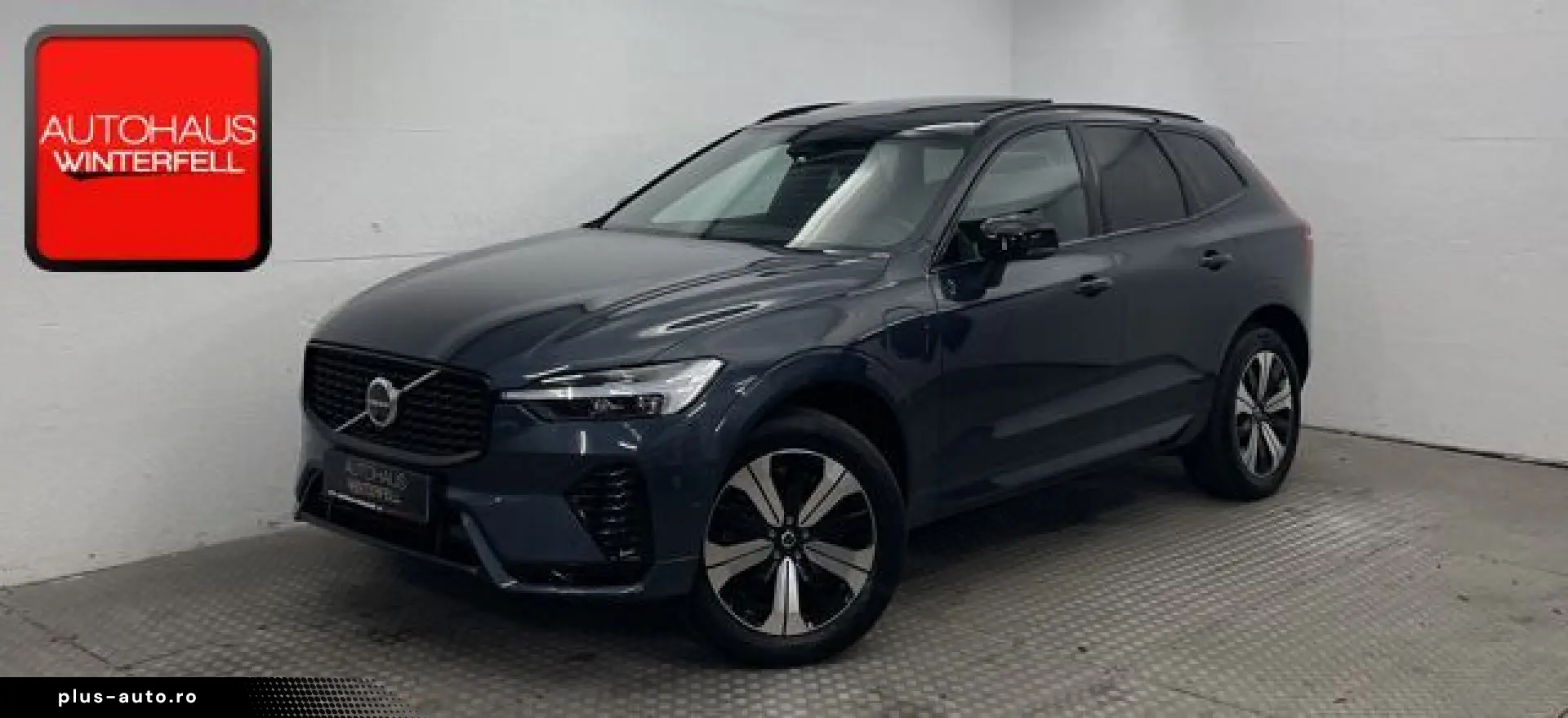 VOLVO XC60 T6 AWD PLUS DARK PANO MEMO 360 H K STANDHZG