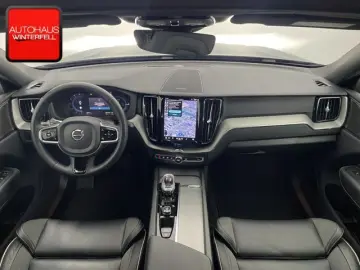 VOLVO XC60 T6 AWD PLUS DARK PANO MEMO 360 H K STANDHZG