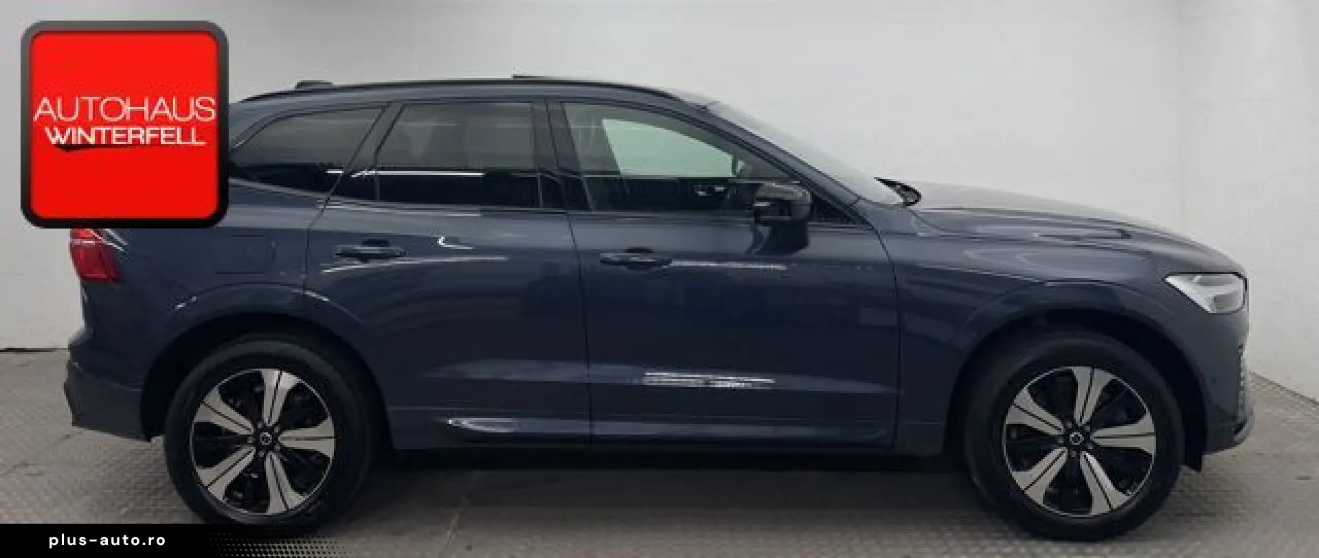 VOLVO XC60 T6 AWD PLUS DARK PANO MEMO 360 H K STANDHZG