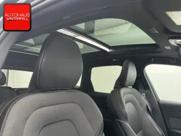 VOLVO XC60 T6 AWD PLUS DARK PANO MEMO 360 H K STANDHZG